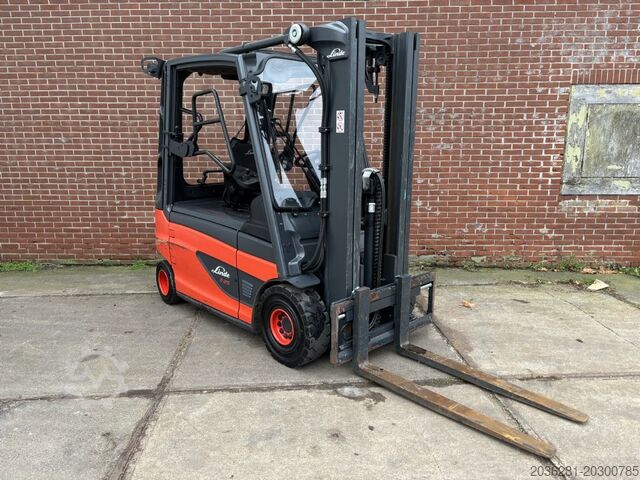 Electric 4-wheel forklift Linde E25L-01
