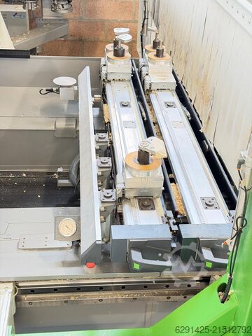 Bearbeitungszentrum BIESSE ROVER B 1638