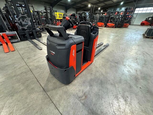 Stacker Linde N 20 CB [ID: 320]