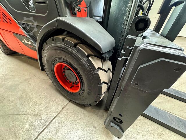 Gabelstapler Linde H 35T-02 [ID: 162]