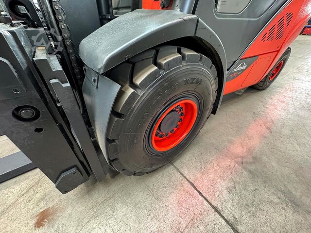 Gabelstapler Linde H 35T-02 [ID: 162]