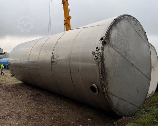 Storage tank  
