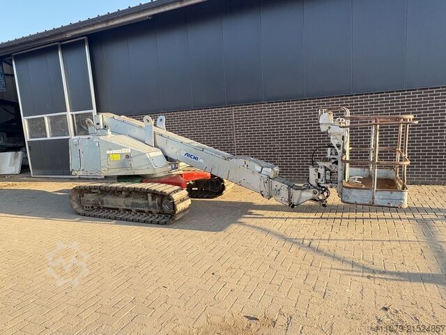 Kettenarbeitsbühne Aichi SR12B mit überholtem Mast AICHI Sr12b