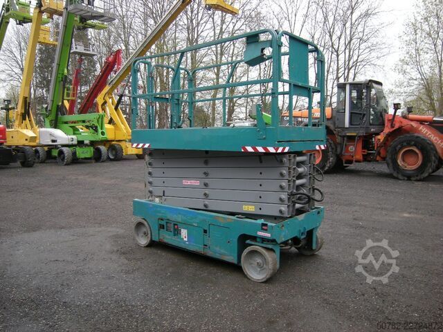 Scherenhebebühne Genie GS 4047