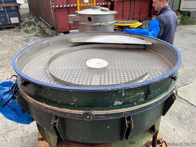 Großes Vibrationssieb Large Vibrating Sieve 