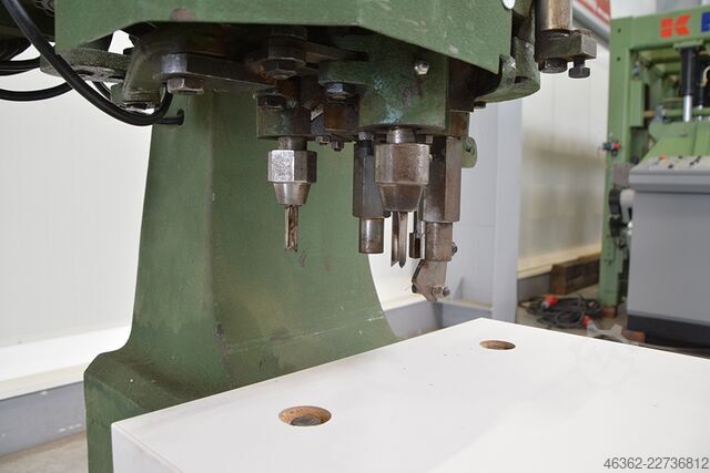 Oszillierende Bohrmaschine – Astfräsmaschine -- --