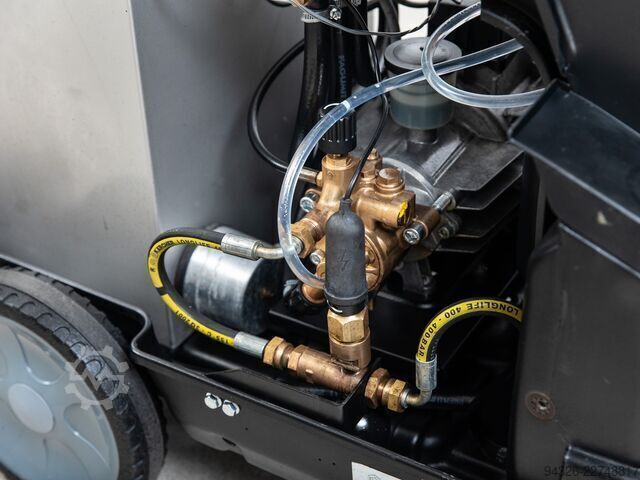 Kärcher HDS 801 E Hochdruckreiniger Kärcher HDS 801 E 12 kW - 150bar - 740l/h - 400V