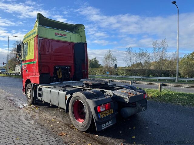Standard-SZM DAF XF 440 Spacecab