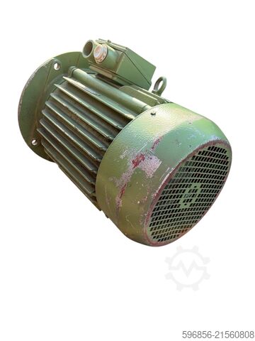 Elektromotor 7,5 kW, 1455 U/min, 380-420V, 3 Phasen Silnik elektryczny 7,5 kW 1455 obr min 380-420V 3 fazy Silnik elektryczny 7,5 kW 1455 obr min 380-420V 3 fazy