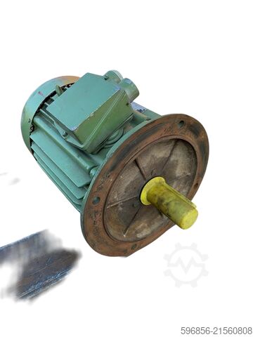 Elektromotor 7,5 kW, 1455 U/min, 380-420V, 3 Phasen Silnik elektryczny 7,5 kW 1455 obr min 380-420V 3 fazy Silnik elektryczny 7,5 kW 1455 obr min 380-420V 3 fazy