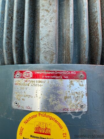 Elektromotor Dietz FDR 132SB/2Q 7,5kW 2920U/min 380V B5 IP54 Silnik elektryczny Dietz FDR 132SB/2Q 7.5kW 2920rpm 380V B5 IP54 Silnik elektryczny Dietz FDR 132SB/2Q 7.5kW 2920rpm 380V B5 IP54