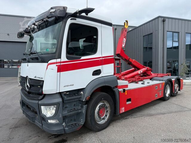 Roll-off tipper truck MERCEDES-BENZ Actros 2546 6x2 Hyva Hooklift / Abrollkipper