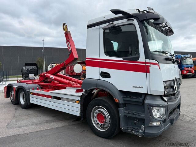 Roll-off tipper truck MERCEDES-BENZ Actros 2546 6x2 Hyva Hooklift / Abrollkipper