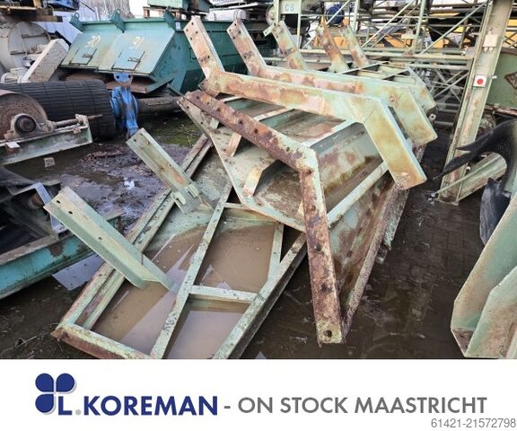 Stahlplattenband mit Trichter Svedala Svedala Steel Apron Conveyor with Hopper