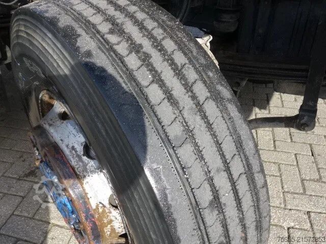 Tipper MAN 35 414 8x6 manual fuelpump