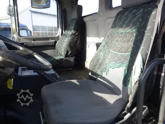 Tipper MAN 35 414 8x6 manual fuelpump