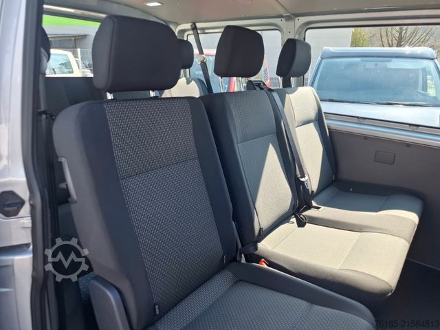 Kleinbus VW T6.1  9-Sitzer-Stoff  4motion  1. Hand