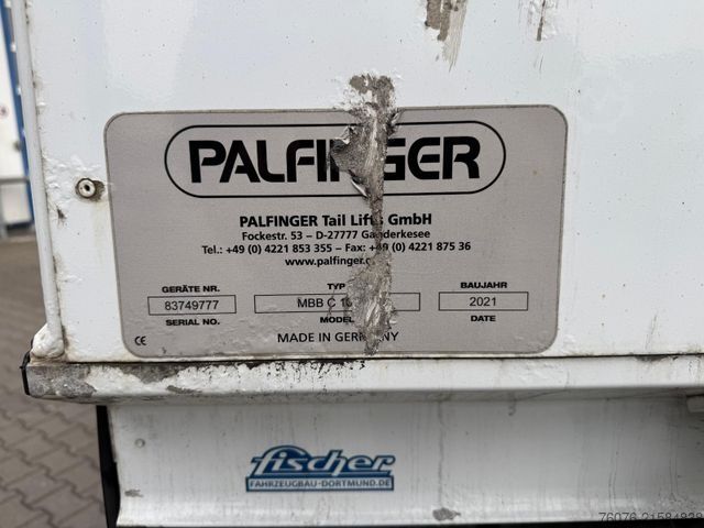 Transporter mit Koffer MERCEDES-BENZ Atego 816 L 4 m Koffer LBW Koffer-Heizung Kamera