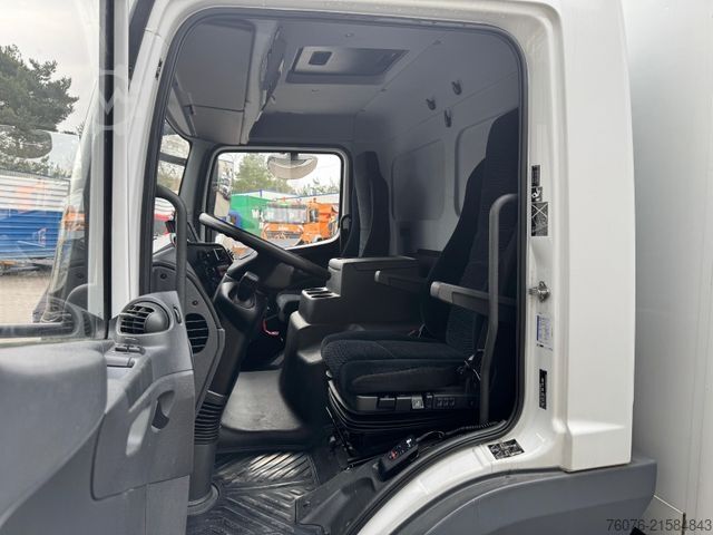 Transporter mit Koffer MERCEDES-BENZ Atego 816 L 4 m Koffer LBW 1t Koffer-Heizung
