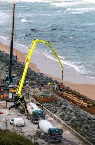 Betonpumpen-LKW MAN 26.420 TGS Betonstar 40.16-5RZ 5 Knick 40 Meter