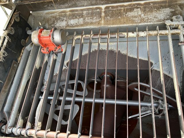 Betonpumpen-LKW MAN 26.420 TGS Betonstar 40.16-5RZ 5 Knick 40 Meter