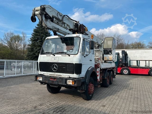 Autokran MERCEDES-BENZ 2632 HMK Dachdeckerkran 6x6