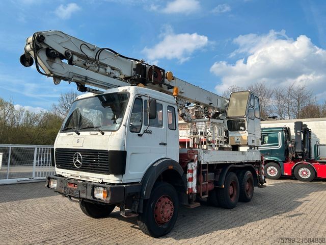 Autokran MERCEDES-BENZ 2632 HMK Dachdeckerkran 6x6