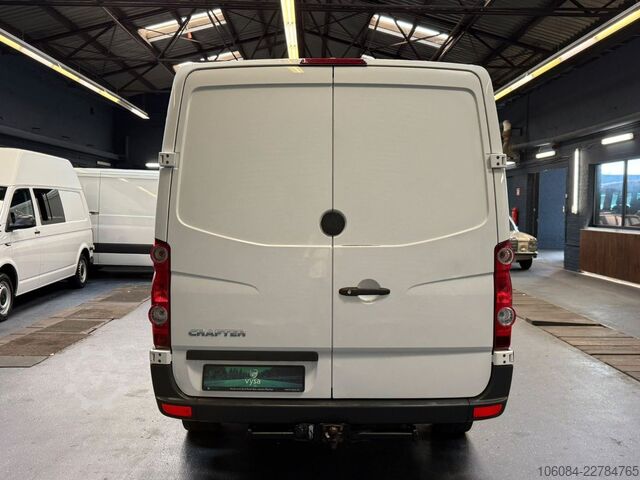 Kastenwagen VW Crafter 35 Kasten L2H1 Klima AHK 1.Hand 67TKM