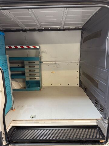 Kastenwagen VW Crafter 35 Kasten L2H1 Klima AHK 1.Hand 67TKM