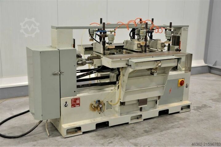 Schwenkbare Mehrspindelbohrmaschine Pade 