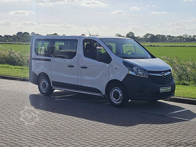 Passenger transportation OPEL VIVARO 1.6 L1H1 Kombi 9P Airco