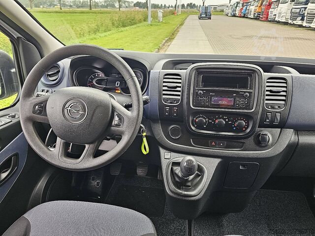 Passenger transportation OPEL VIVARO 1.6 L1H1 Kombi 9P Airco