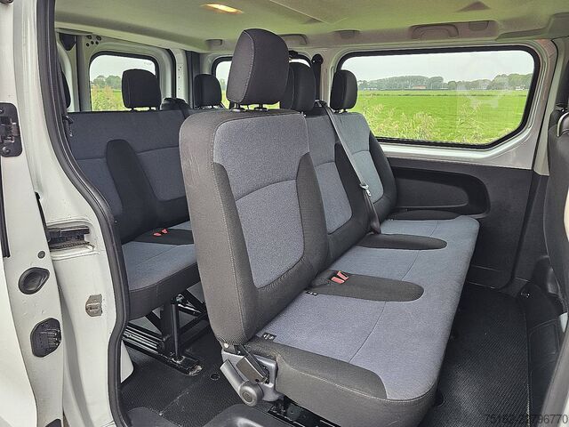 Passenger transportation OPEL VIVARO 1.6 L1H1 Kombi 9P Airco