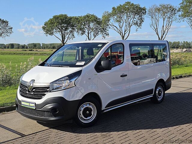 Passenger transportation RENAULT TRAFIC 1.6 DCI L1H1 Kombi 8-Pers AC