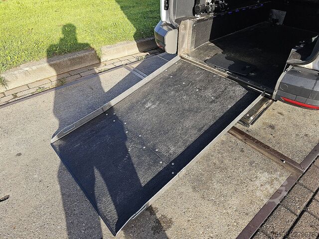 Passenger transportation VW CADDY 2.0 L2 Maxi 5P 2x Schuif