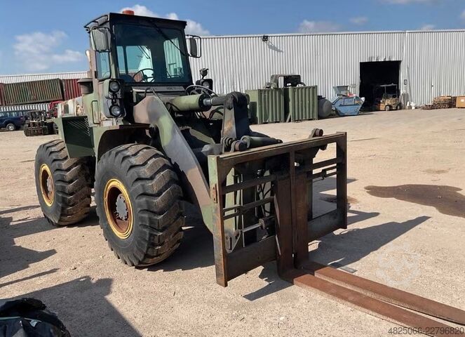 Loader Dresser International M 10 A loader 1983