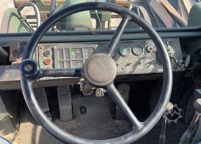 Loader Dresser International M 10 A loader 1983