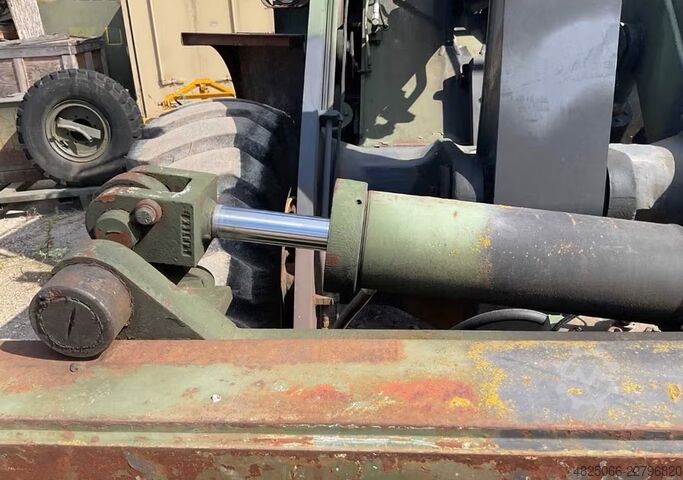 Loader Dresser International M 10 A loader 1983