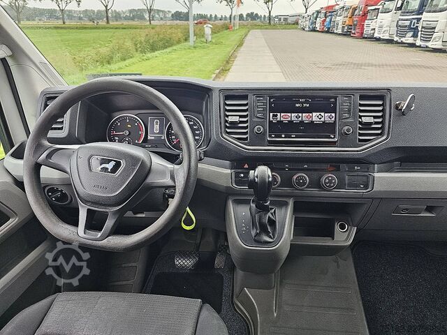 High-roof van MAN TGE 3.180