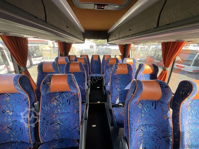 Touring car Van Hool T 916 Astron