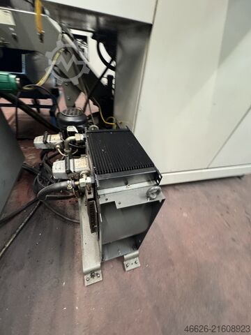 Vertikales Bearbeitungszentrum HERMLE C 30 V