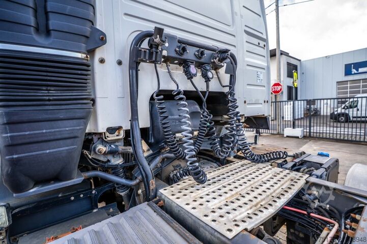 Standard-SZM VOLVO FMX 420+HYDR