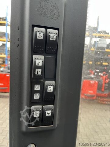 Schubmaststapler Linde R14-01