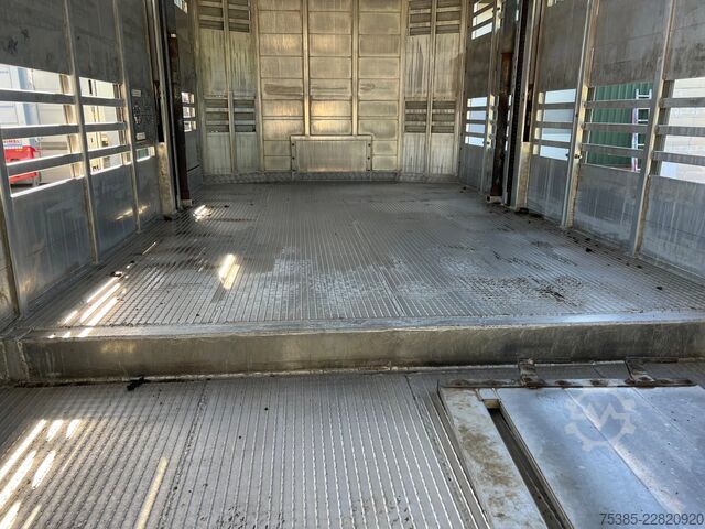 Cattle transport Pezzaioli 1/2/3 Livestock Type 2 Perfect condition