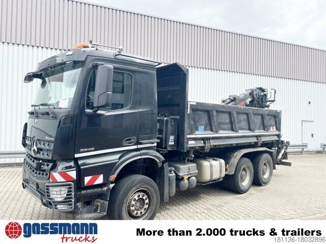 Kipper LKW Mercedes-Benz Arocs 3345 K 6x4, Heckkran Hiab Jonsered 1300RS79,
