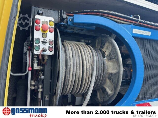 Kehrmaschine Mercedes-Benz Sprinter 516 KA 4x2, KaRo Hochdruckspüler