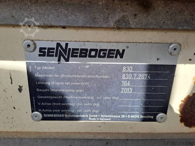 Material handler Sennebogen 830 E K17 (only upperstructure with damaged cabin)