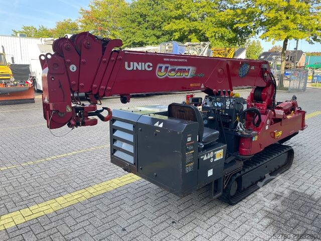 Minikran Unic URW 506 CDER