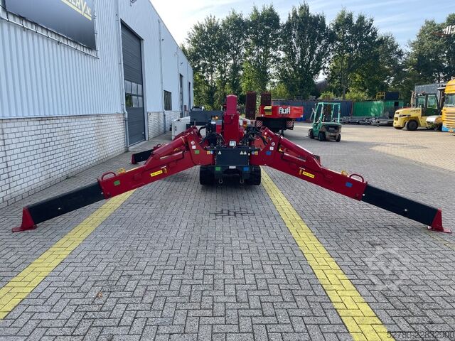 Minikran Unic URW 506 CDER