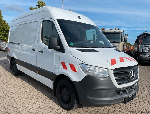 High top van MERCEDES-BENZ Sprinter 316 CDI L2H2/ AC/ Navi/ Cam/ AHK 3.5t